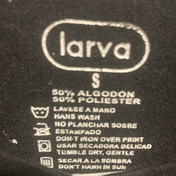 Larva skull graphic tee - Picture 4 of 4